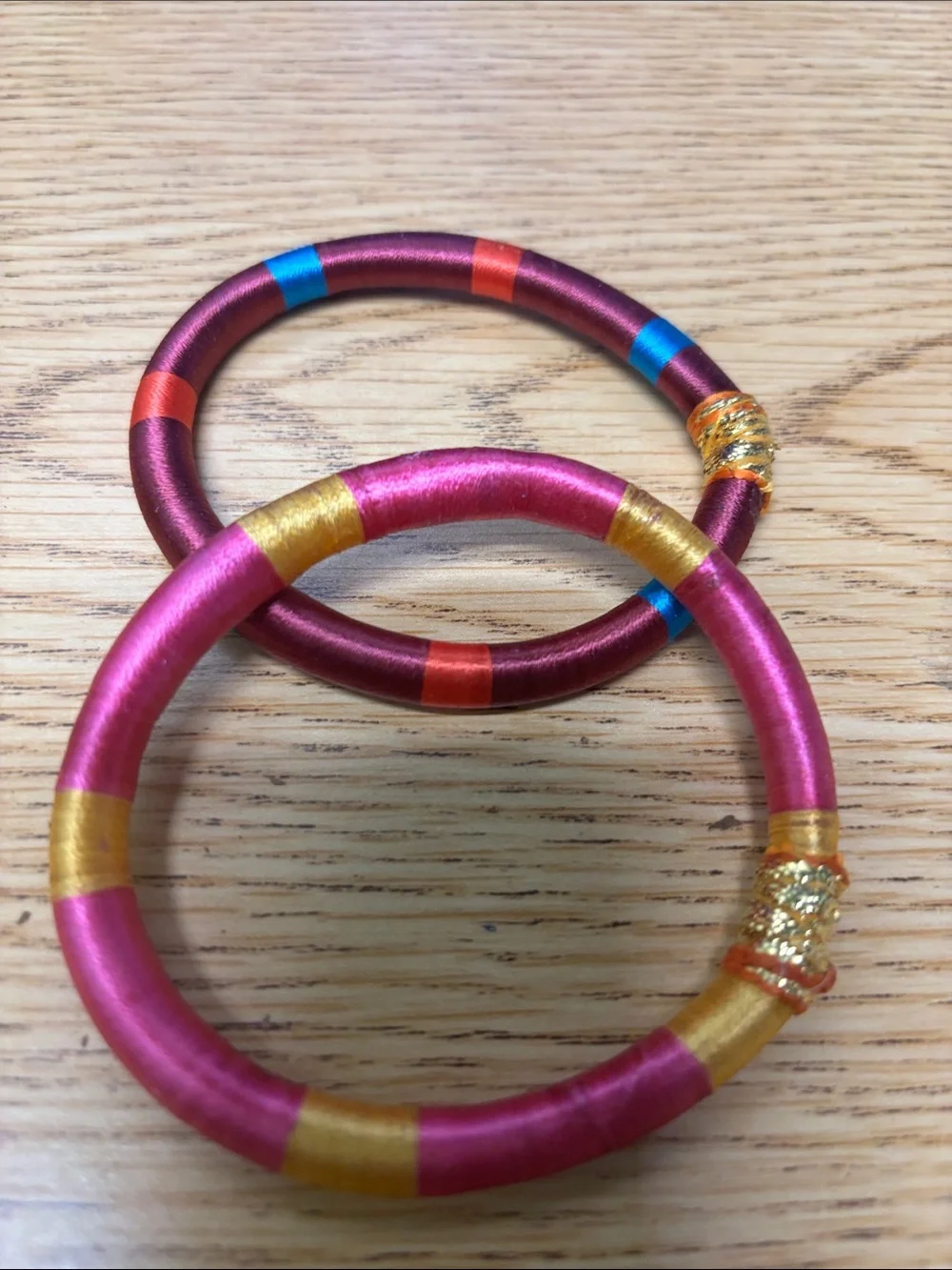 Satin Wrapped Bangle Bracelet Set - Pink & Maroon